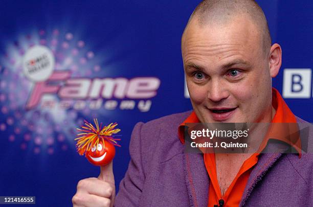 Al Murray is evicted from "Comic Relief Does Fame Academy"