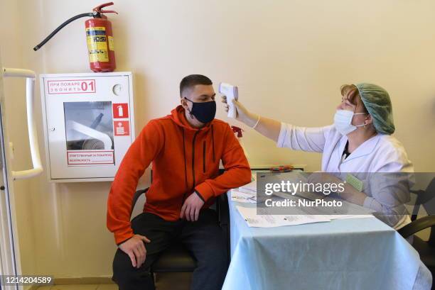 Conscript Exam Medical Exam Soldier Photos and Premium High Res Pictures - Getty Images