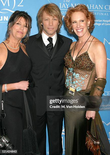 Dorothea Bon Jovi, Jon Bon Jovi, Cece Rivera during Hollywood Hits Broadway, EIF's National Colorectal Cancer Research Alliance fundraiser at Queen...