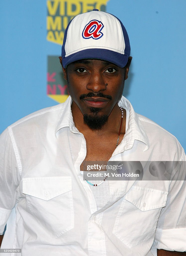 2006 MTV Video Music Awards - Press Room