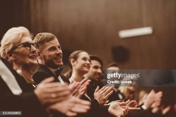 Clapping Opera Opera Applause Photos and Premium High Res Pictures - Getty Images
