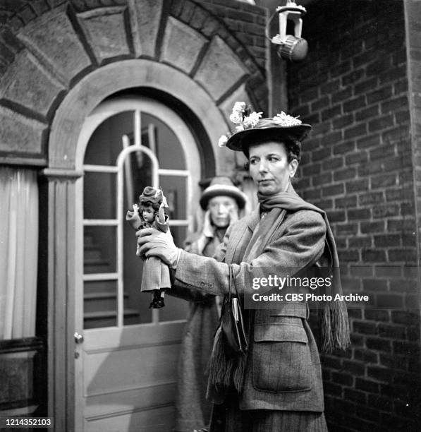Mary Wickes as Mary Poppins on the CBS television network series, "Studio One in Hollywood." Episode, "Mary Poppins." aired December 19, 1949.