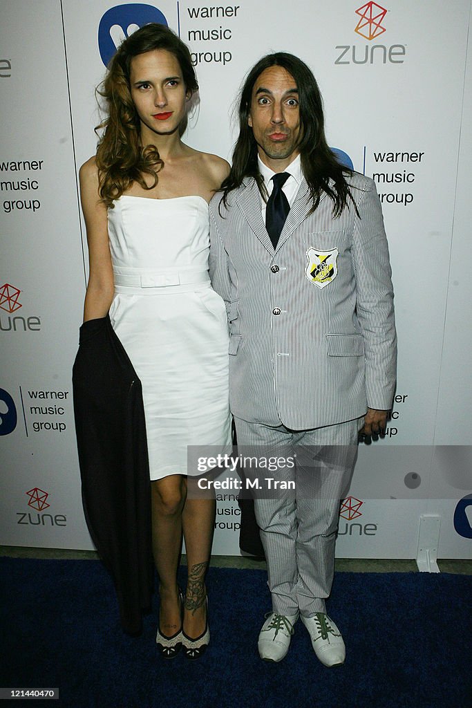Anthony Kiedis of the Red Hot Chili Peppers and girlfriend, Heather ...