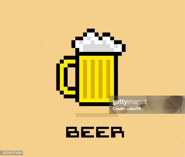 ilustraciones, imágenes clip art, dibujos animados e iconos de stock de ilustración de stock de pixel beer - pixel art