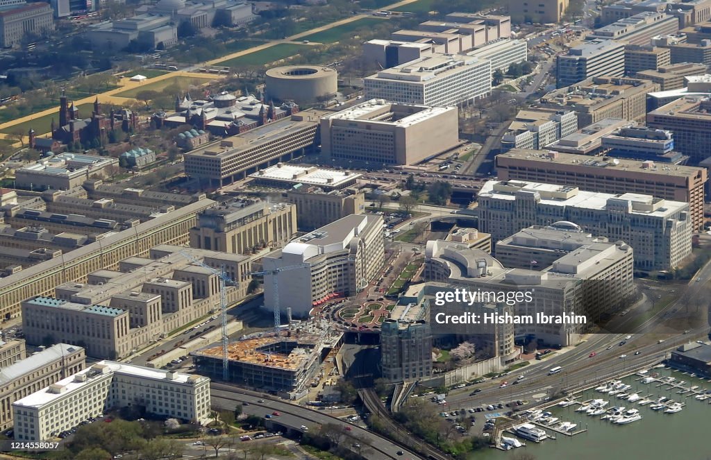 Aerial view of the Smithsonian Institution and National Mall, Washington DC, USA.