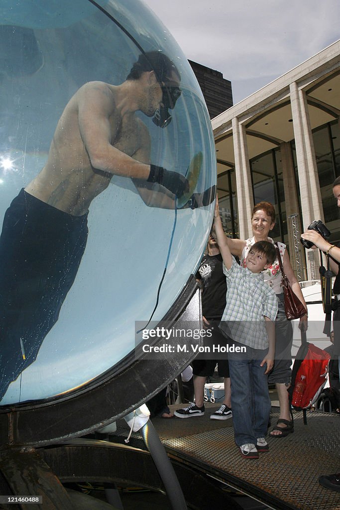 David Blaine Underwater in a Glass Bubble: Day Five