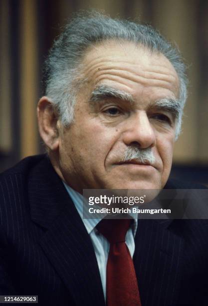 Yitzhak Shamir, Prime Minister of Israel, during a press conference in Bonn.