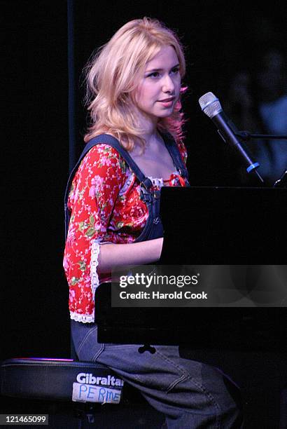 Nellie McKay during Jamie Cullum and Nellie McKay Perform Live with Special Guest Raul Midon - August 19, 2004 at Delacorte Theater in New York, New...