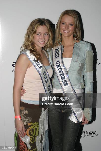 Miss Teen USA Tami Farrell and Miss Universe 2004 Jennifer Hawkins