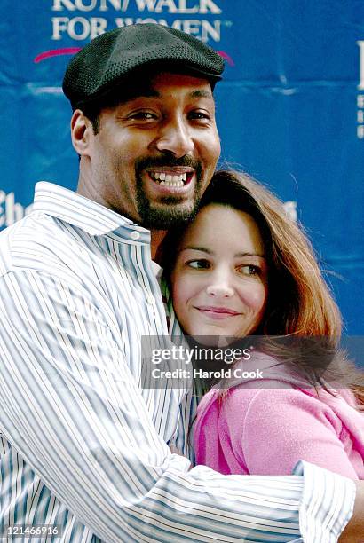 Jesse L. Martin and Kristin Davis during Entertainment Industry Foundation and Revlon Present the 7th Annual Run/Walk for Women - New York at Times...