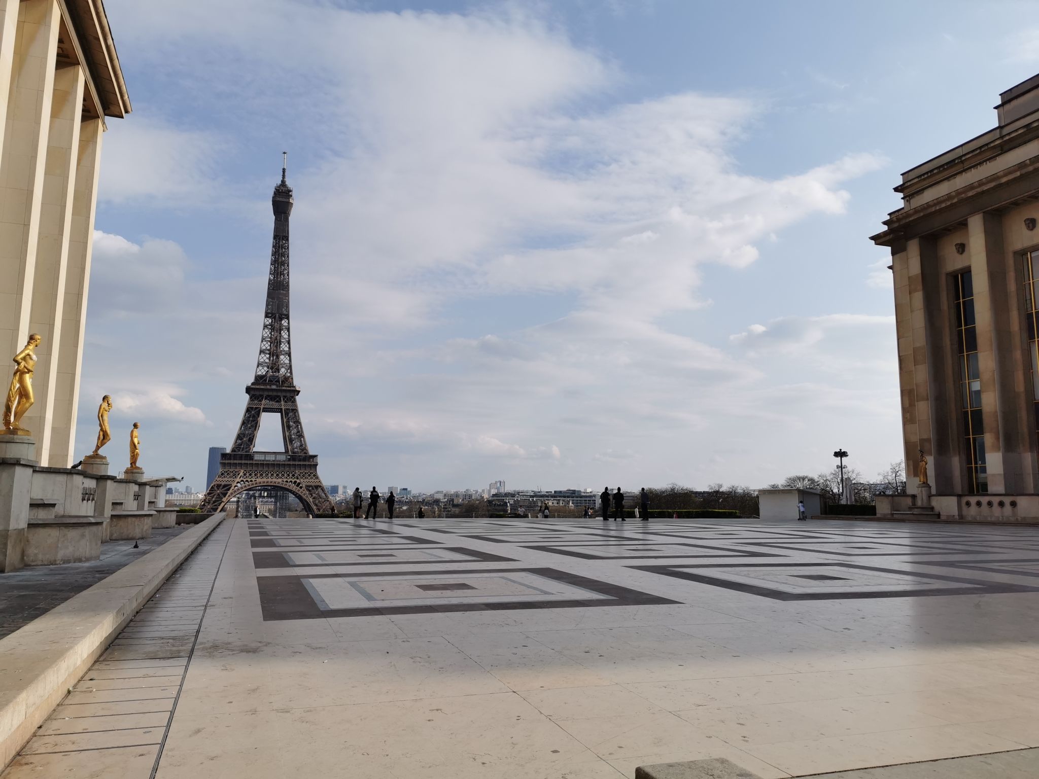 Paris empty lifeless apocalypse person Paris empty lifeless apocalypse person