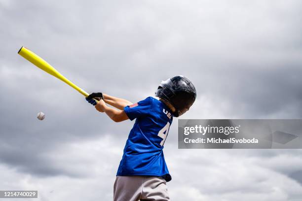 little league baseball boy vadd - ungdomsliga för baseboll och softboll bildbanksfoton och bilder