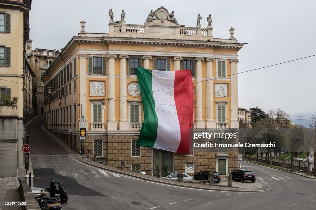 Italy Extends Coronavirus Lockdown