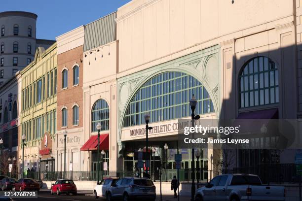 New Roc New Rochelle Mall Photos and Premium High Res Pictures - Getty Images