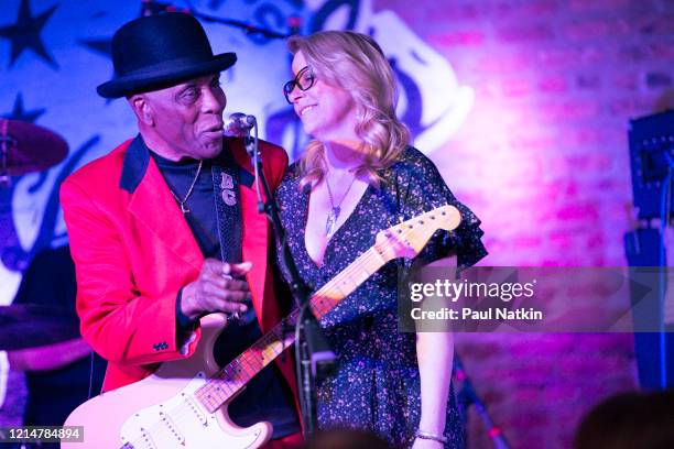 American Blues musicians Buddy Guy and Susan Tedeshi perform onstage at the former's nightclub, Buddy Guy's Legends, Chicago, Illinois, January 25,...