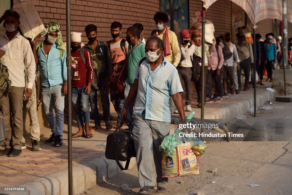 Migrant Workers Returning Home Amid Nationwide Lockdown To Curb Covid 19 Pandemic