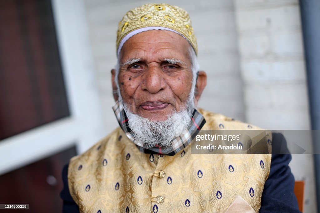 UK: Muslim centenarian raises $243K for virus victims