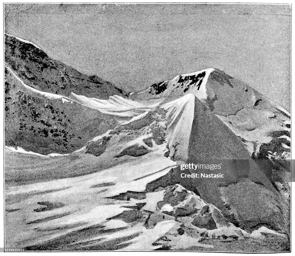 Silverhorn Mountain is a 2,911-metre (9,551-foot) mountain summit located in the Mistaya River valley of Banff National Park, in the Canadian Rockies of Alberta, Canada
