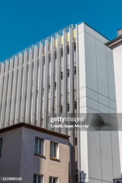 Angular Buildings Photos and Premium High Res Pictures - Getty Images
