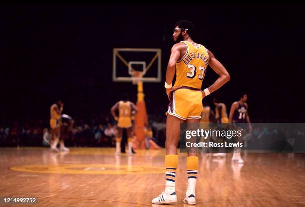 Kareem Abdul-Jabbar, Center, of the Los Angeles Lakers takes a momentary break during an NBA basketball game between the Los Angeles Lakers and the...