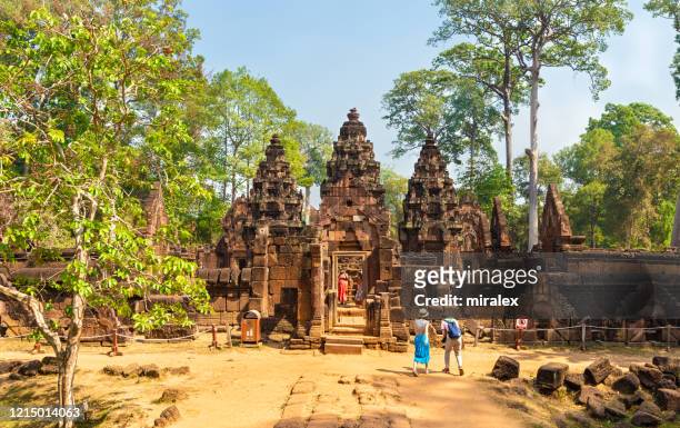 banteay srei tempel i angkor - banteay srei bildbanksfoton och bilder