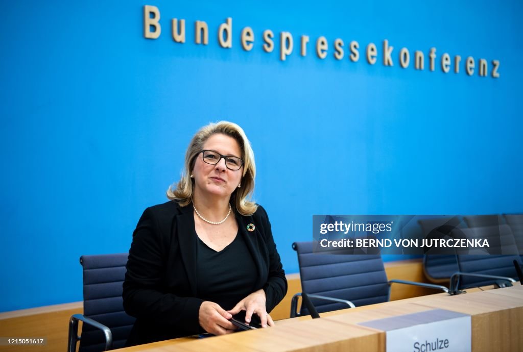 GERMANY-POLITICS-ENVIRONMENT