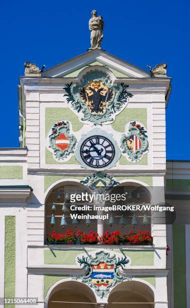 city hall with carillon, gmunden, salzkammergut, upper austria, austria - gmunden austria stock pictures, royalty-free photos & images