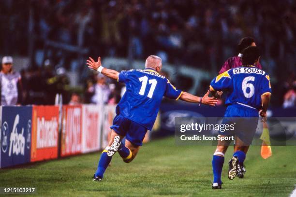 Fabrizio RAVANELLI of Juventus celebrate his goal during the Champions League Final match between Ajax Amsterdam and Juventus Turin, at Stadio...
