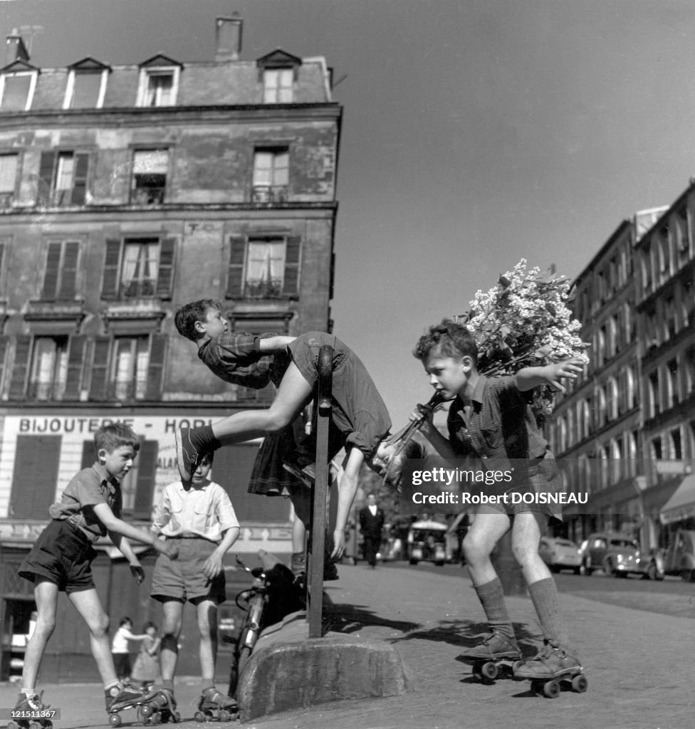 Les Lilas De Menilmontant, 1956