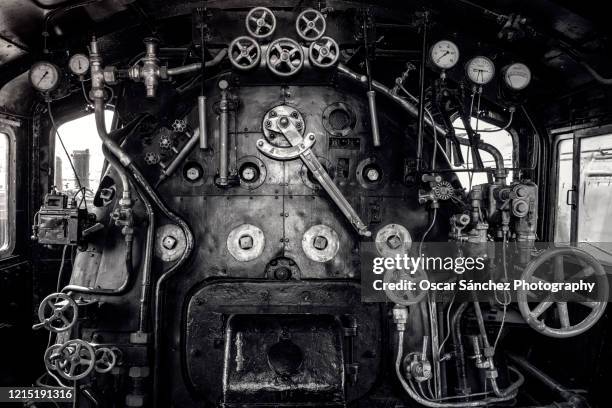 interior of an old steam locomotive - steampunk stockfoto's en -beelden