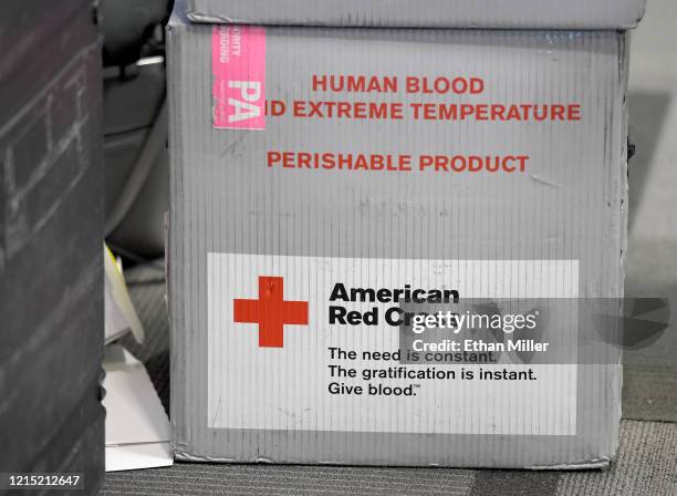 Blood Box Sign 3,323 Red Cross Blood Stock Photos, High-Res Pictures, and Images ...