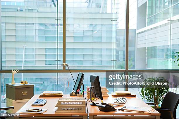empty office - bay window stock pictures, royalty-free photos & images