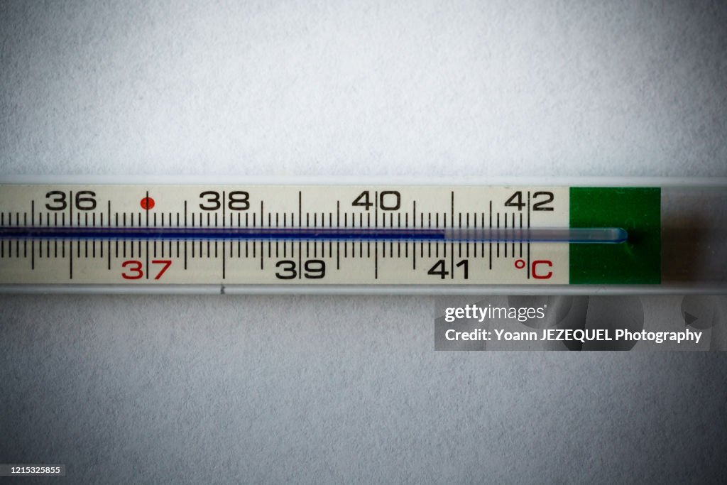 Thermometer at 40°C