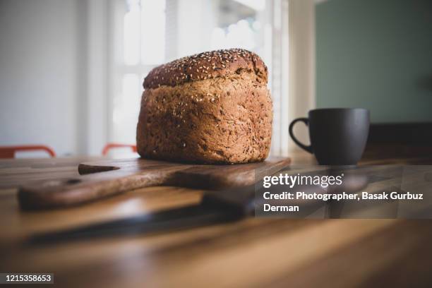 loaf of bread - glutenfrei stock-fotos und bilder