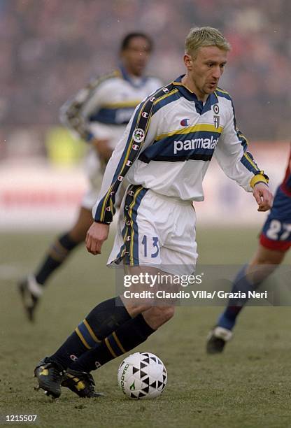 Mario Stanic of Parma in action during the Italian Serie A match against Bologna played at The Renato Dall''Ara Stadium in Bologna, Italy. Bologna...