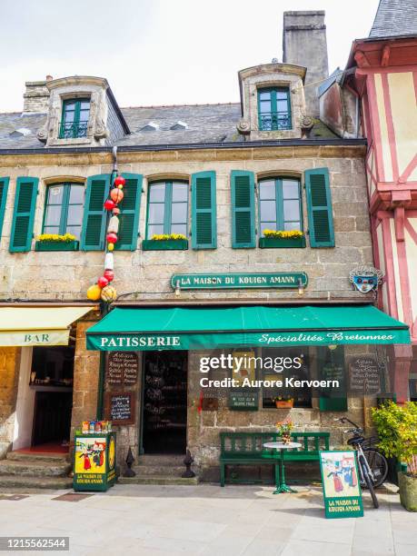 fortified town of concarneau in brittany, france - concarneau stock pictures, royalty-free photos & images
