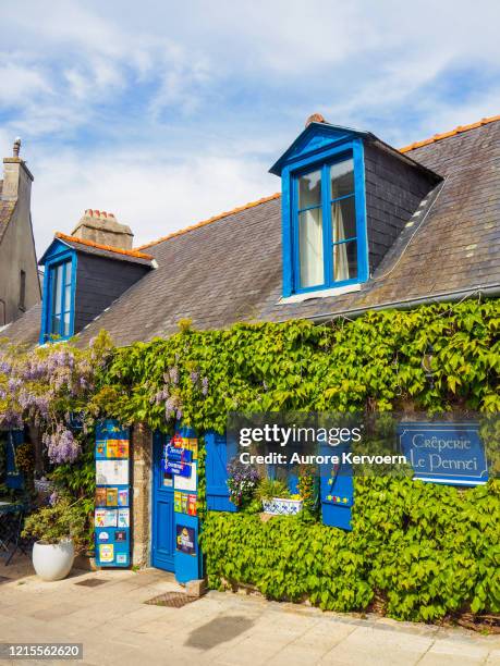 traditional crêperie of concarneau, france - finistere stock pictures, royalty-free photos & images