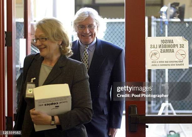 Defense attorney Thomas Mesereau Jr. Arrives for the second day of jury selection in Michael Jackson's child molestation trial at the Santa Barbara...