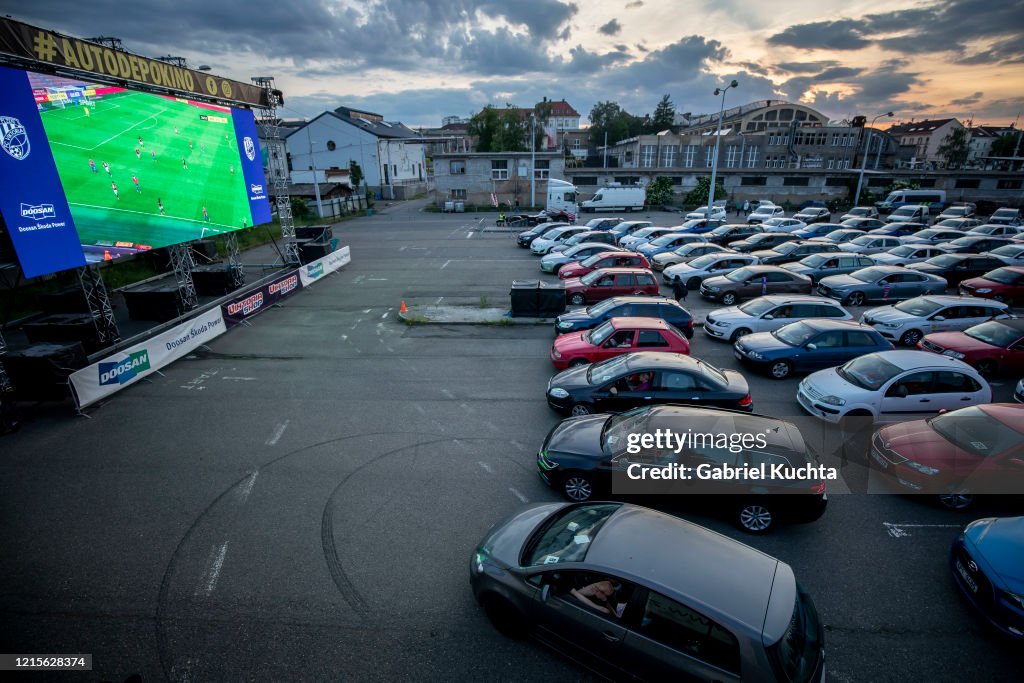 Drive-In Cinema Shows AC Sparta Prague Vs. FC Viktoria Plzen As Top-Flight Football Resumes