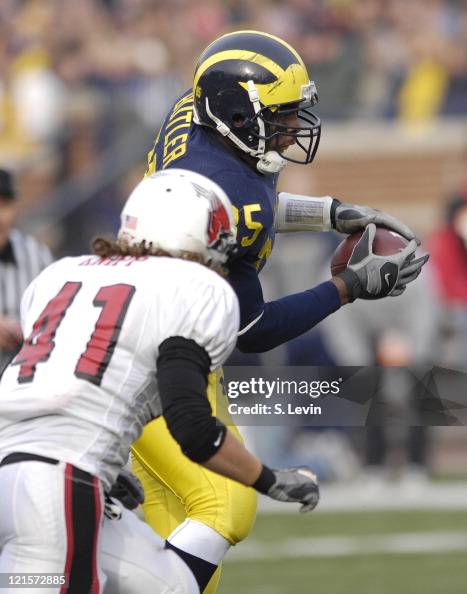 Carson Butler Michigan wide receiver Carson Butler makes a reception during the ...