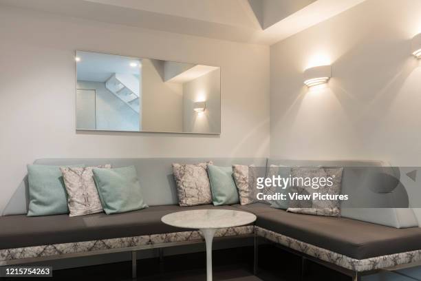 Waiting room. EF Medispa, Kensington, Kensinton, United Kingdom. Architect: Benedict Wilhelm, 2017..