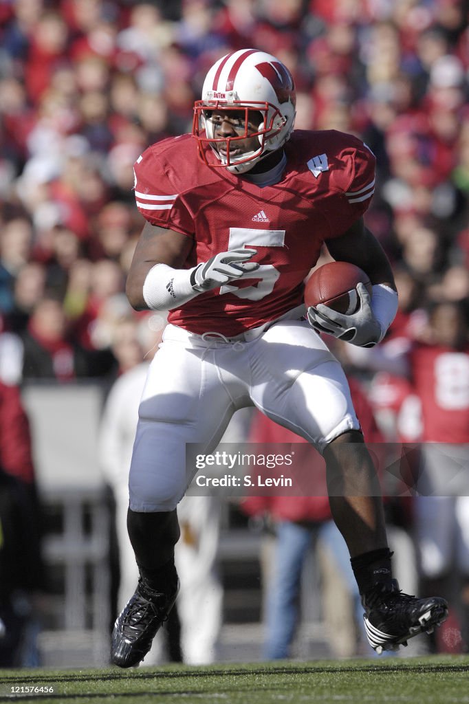 NCAA Football - Illinois vs Wisconsin - October 28, 2006