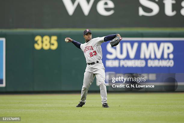 Shannon Stewart of the Minnesota Twins in action against the Kansas City Royals on April 28, 2005 at Kauffman Stadium in Kansas City, Mo. Minnesota...