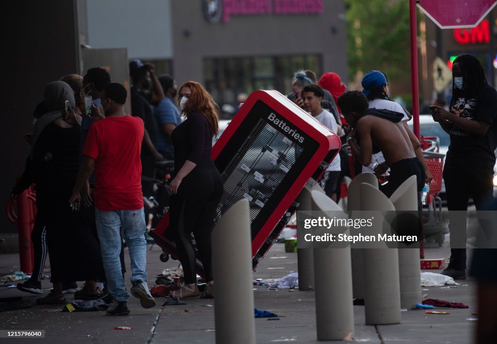 'I Can't Breathe' Protest Held After Man Dies In Police Custody In Minneapolis