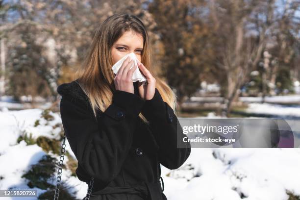 koude - slijm stockfoto's en -beelden