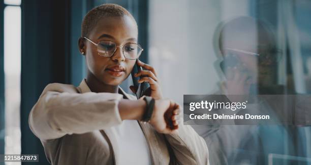 i'll be waiting for you - business woman working late stock pictures, royalty-free photos & images