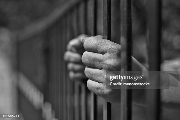 freedom - prison stockfoto's en -beelden