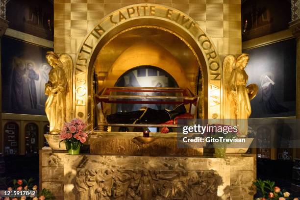 basilica of santa rita di cascia - golden altar with relics of the saint - cascia stock pictures, royalty-free photos & images