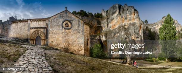 hermitage of san bartolome, soria, castilla y leon, spain - canyon imagens e fotografias de stock