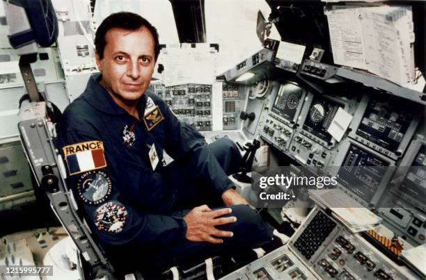 Portrait récent du spationaute français Michel Tognini pris lors d'un entraînement à bord de la navette spatiale Columbia au centre d'essais de la...